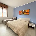 Apartment First Floor Flat With Terrace And Pool Access