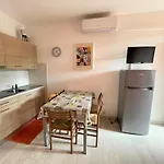 Apartment First Floor Flat With Terrace And Pool Access